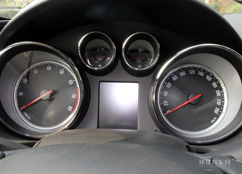 2015款 1.6T 領(lǐng)先技術(shù)型
