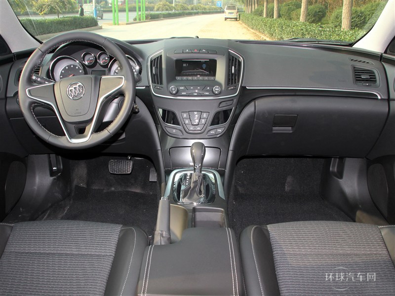 2015款 1.6T 領(lǐng)先技術(shù)型