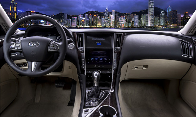 2015款 2.0T 運動版