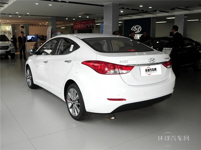 2015款 1.6L 自動(dòng)尊貴型