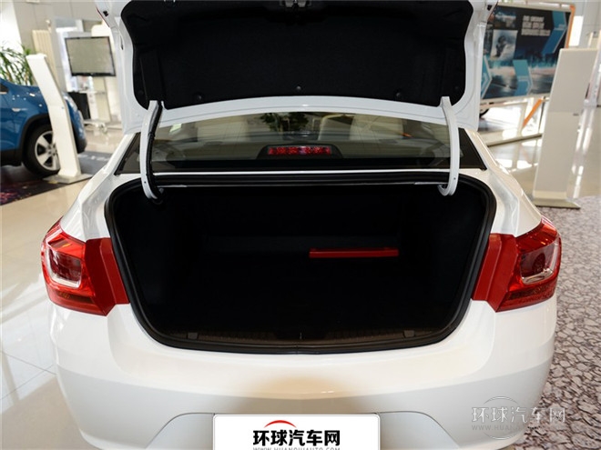 2015款 1.5L 經(jīng)典 SE MT