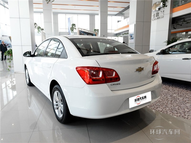2015款 1.5L 經(jīng)典 SE MT