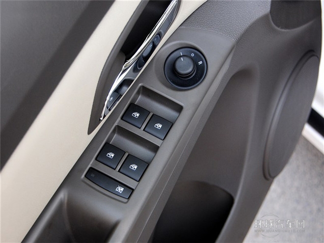 2015款 1.5L 經(jīng)典 SL MT