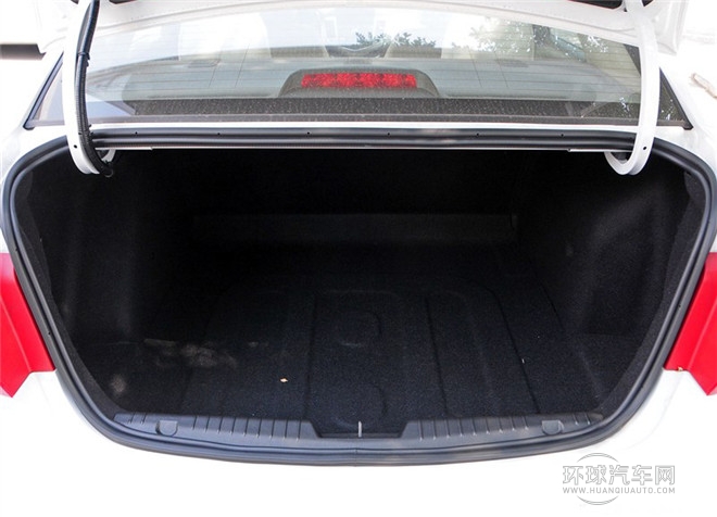 2015款 1.5L 經(jīng)典 SL MT