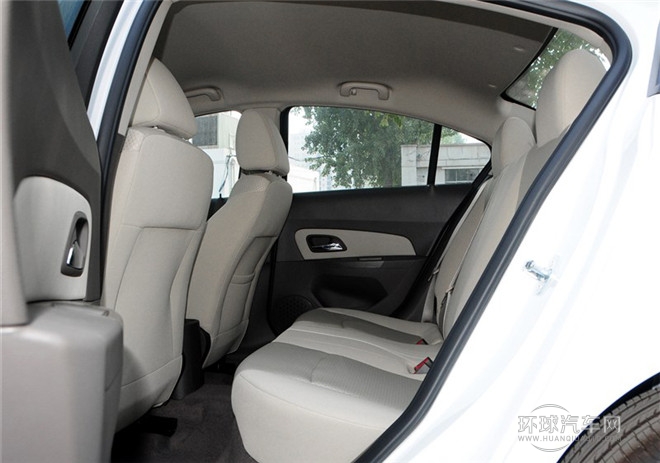2015款 1.5L 經(jīng)典 SL MT