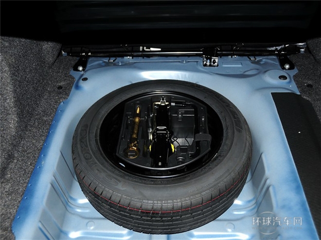 2014款 1.6L 手動(dòng)時(shí)尚型CNG