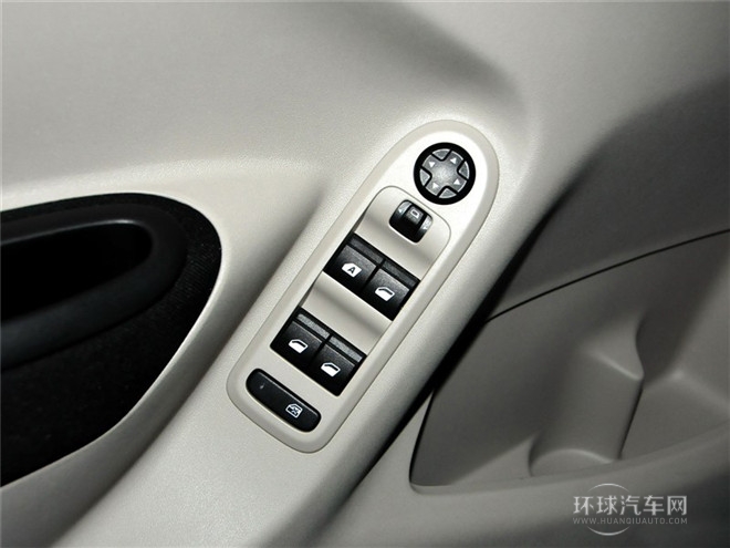 2014款 WTCC紀(jì)念版 1.6L 自動時尚型