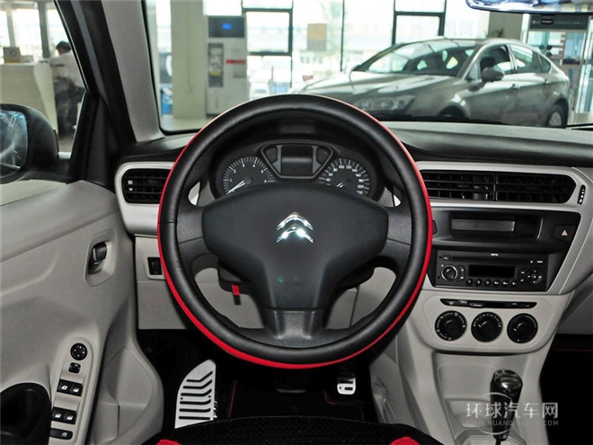 2014款 WTCC紀(jì)念版 1.6L 自動時尚型