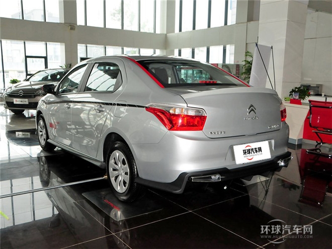 2014款 WTCC紀(jì)念版 1.6L 自動時尚型