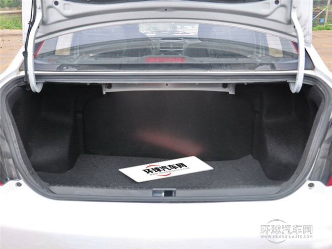 2014款 1.5L 手動進(jìn)取型