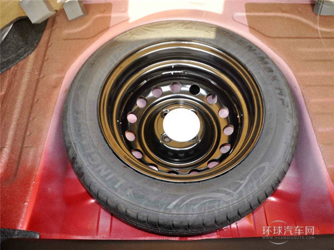 2014款 1.5L 手動(dòng)標(biāo)準(zhǔn)型
