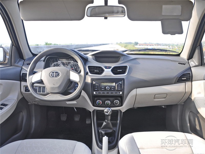 2014款 1.0L 手動(dòng)舒適型