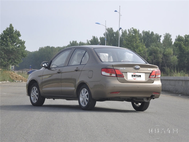 2014款 1.0L 手動(dòng)舒適型
