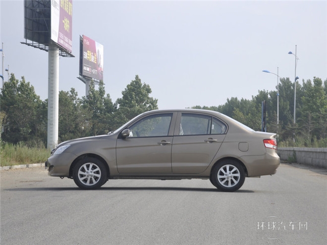 2014款 1.0L 手動(dòng)舒適型