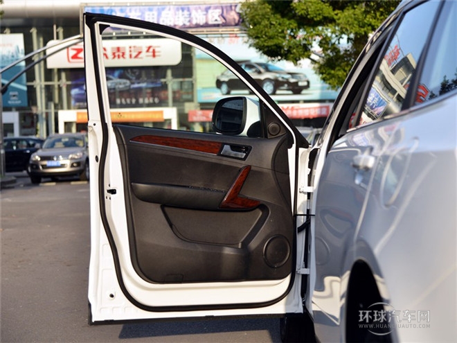 2014款 2.0T 手動(dòng)豪華型
