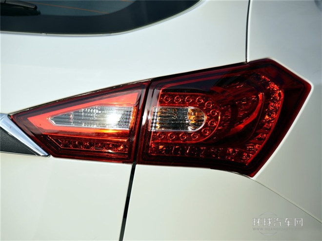 2014款 2.0T 手動(dòng)豪華型