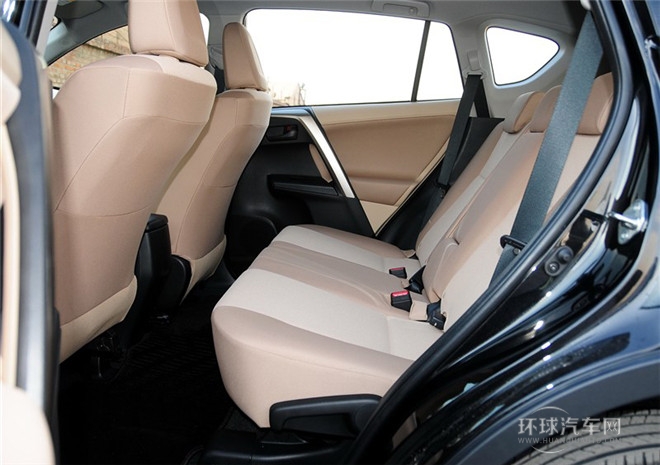 2015款 2.0L 手動兩驅(qū)都市版