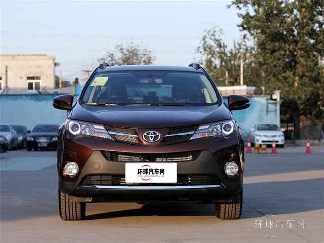 2015款 2.5L 自動(dòng)四驅(qū)豪華版
