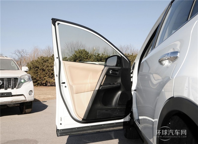 2015款 2.5L 自動(dòng)四驅(qū)精英版