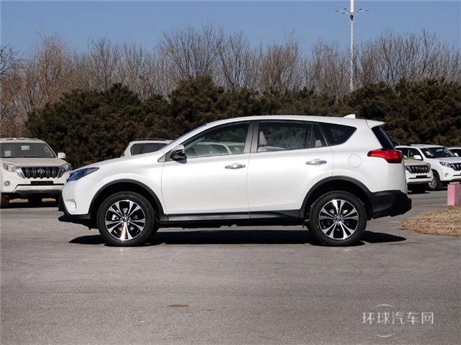 2015款 2.5L 自動(dòng)四驅(qū)精英版