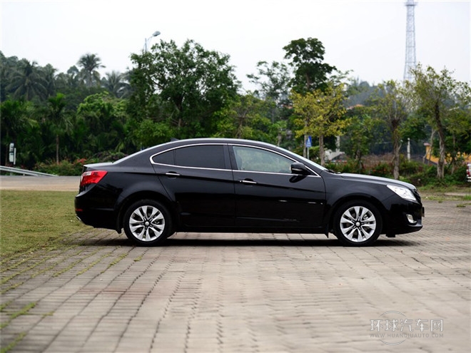2015款 1.8L 自動(dòng)豪華型