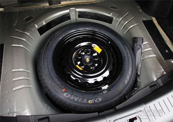 2015款 1.8L 自動(dòng)舒適型
