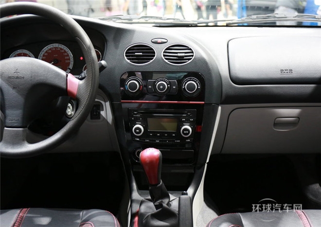 2015款 1.6L 手動(dòng)S-Design