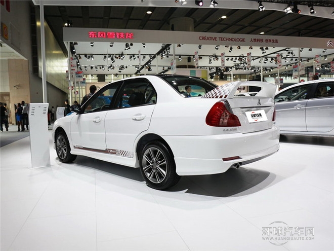 2015款 1.6L 手動(dòng)S-Design