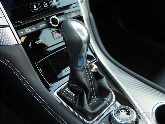 2015款 2.0T 運動版