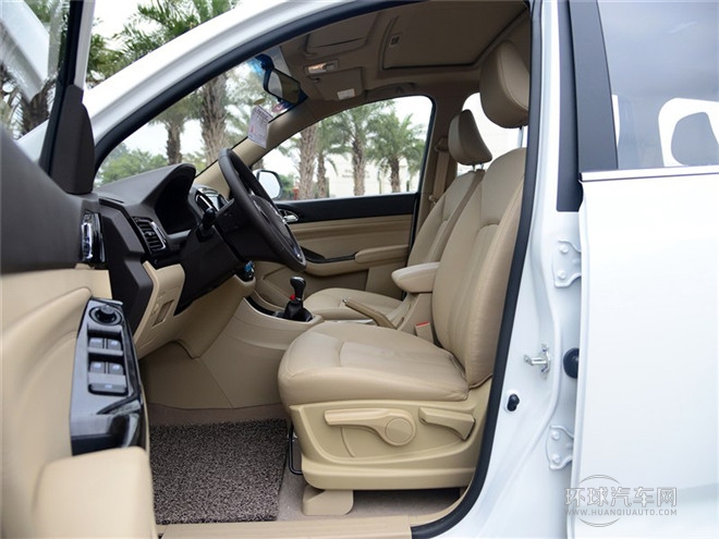 2015款 1.8L 手動豪華導航ESP版 7座
