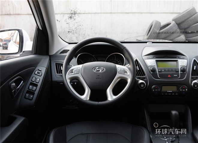 2015款 2.0L 自動(dòng)兩驅(qū)智能型 國V