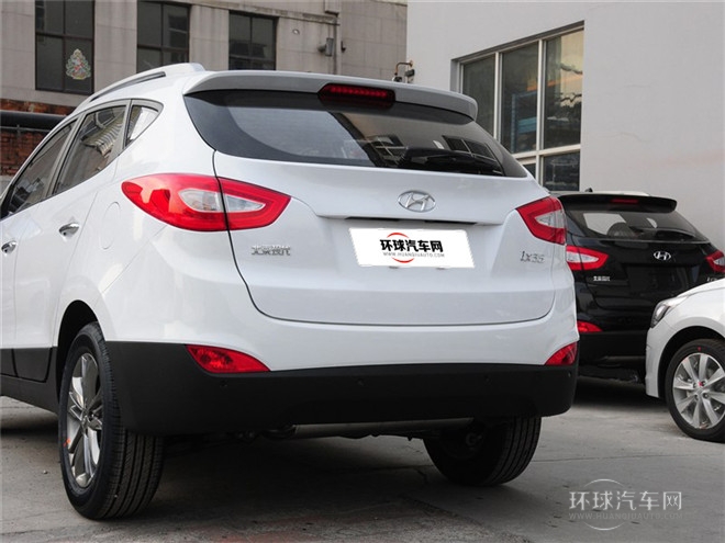 2015款 2.0L 自動(dòng)兩驅(qū)智能型 國(guó)V