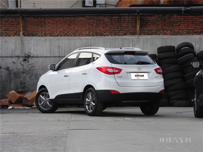 2015款 2.0L 自動兩驅(qū)智能型 國V