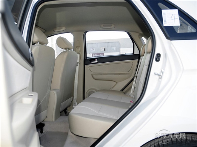2015款 兩廂 1.3L 手動樂天版