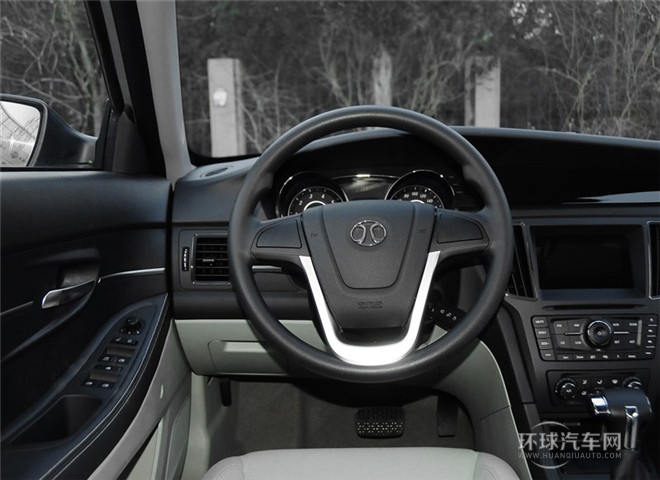 2014款 1.5L CVT標(biāo)準(zhǔn)版