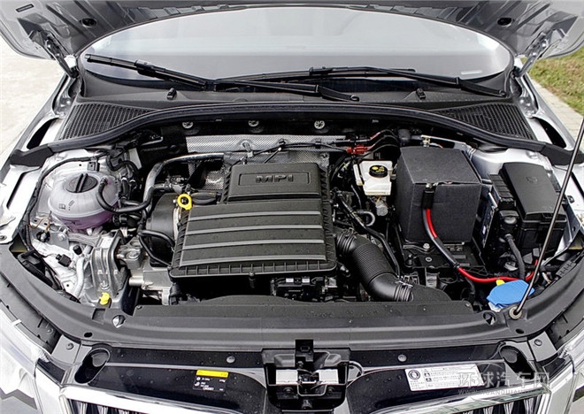 2015款 經(jīng)典款 1.6L 手自一體 逸杰版