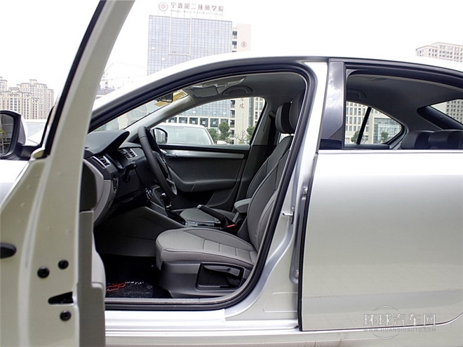 2015款 經(jīng)典款 1.6L 手自一體 逸杰版