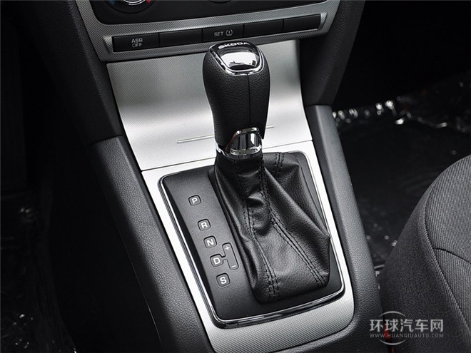 2015款 經(jīng)典款 1.6L 手自一體 逸致版