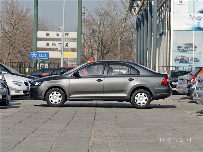 2015款 1.6L 手動樂選型