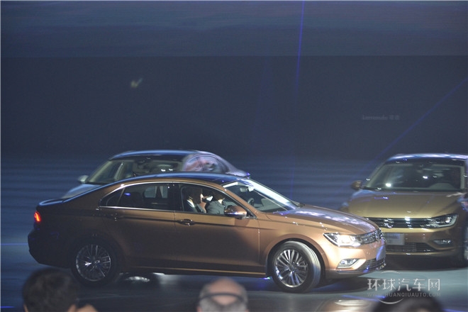 2015款 230TSI DSG風(fēng)尚版