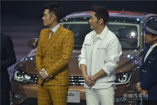 2015款 230TSI DSG風(fēng)尚版