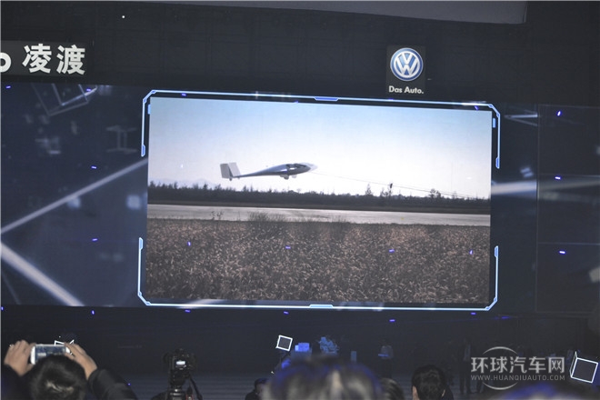 2015款 230TSI DSG風(fēng)尚版