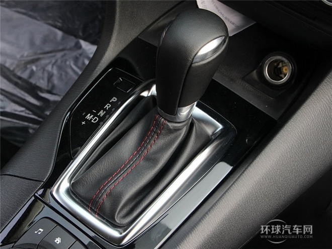 2014款 兩廂 1.5L 自動(dòng)豪華型