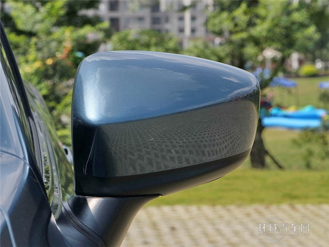 2014款 兩廂 1.5L 自動(dòng)豪華型
