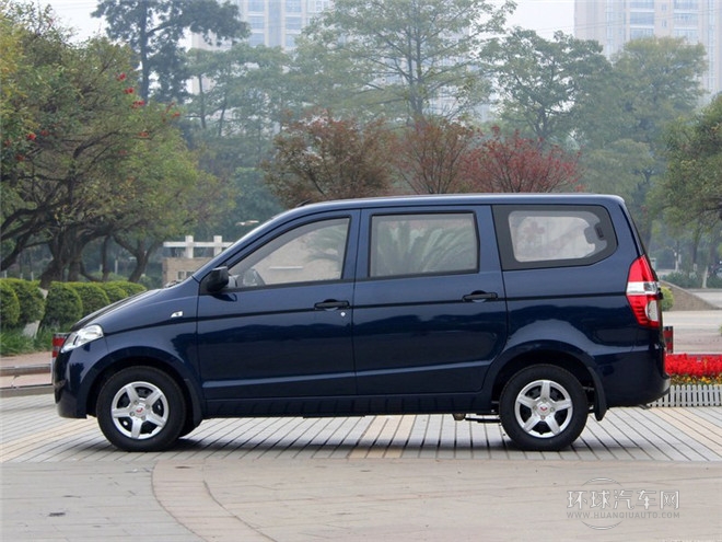 2014款 1.5LS 自動(dòng)舒適型L2B