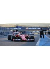 2015F1首輪季前測(cè)試