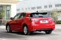 2014款 200h 1.8L 自動(dòng) 領(lǐng)先版（雙色）
