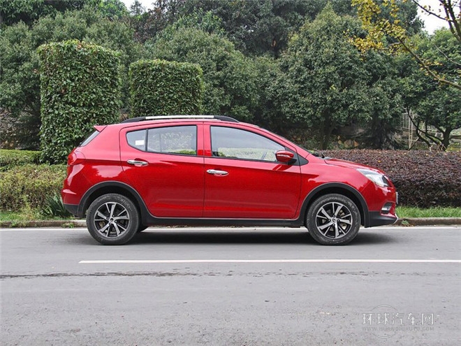 2014款 1.5L 手動(dòng)精英型