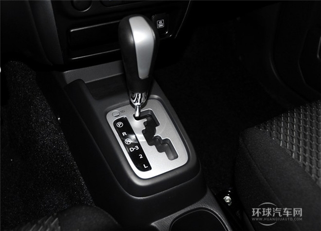 2015款 1.3 MT Mode3導(dǎo)航版