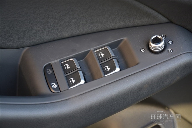 2015款 35 TFSI 標(biāo)準(zhǔn)型